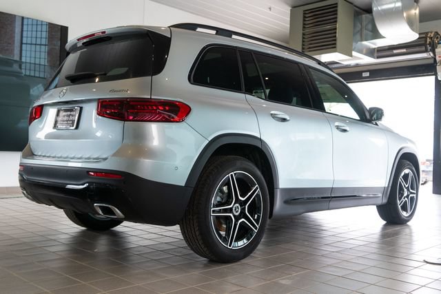 New 2026 Mercedes-Benz GLB 250 4MATIC image 8