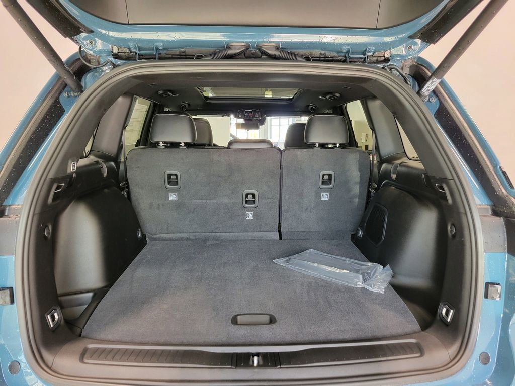 New 2026 Jeep Grand Cherokee Limited AWD/4WD image 7