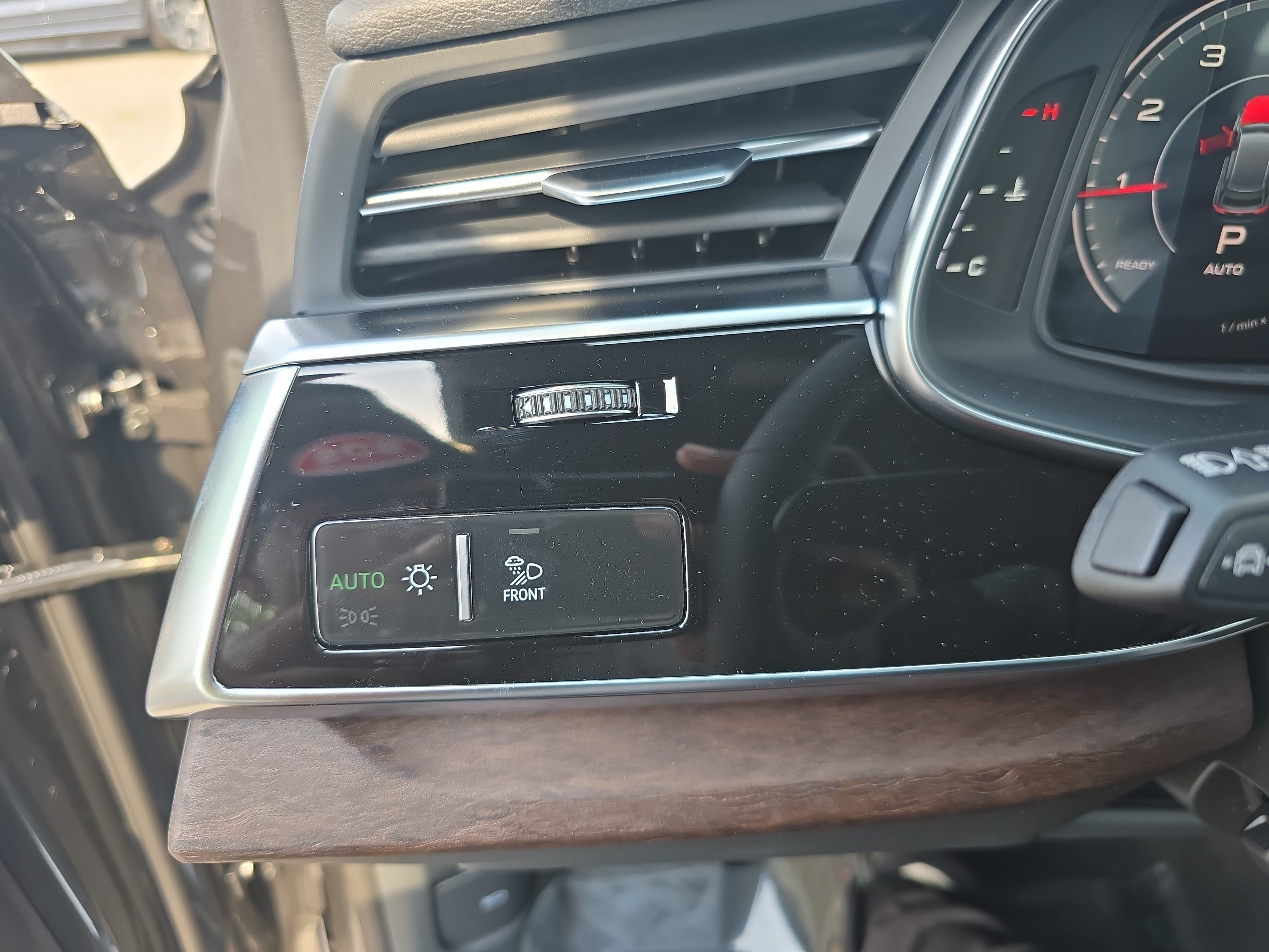 New 2026 Audi Q8 Premium Plus AWD/4WD image 22