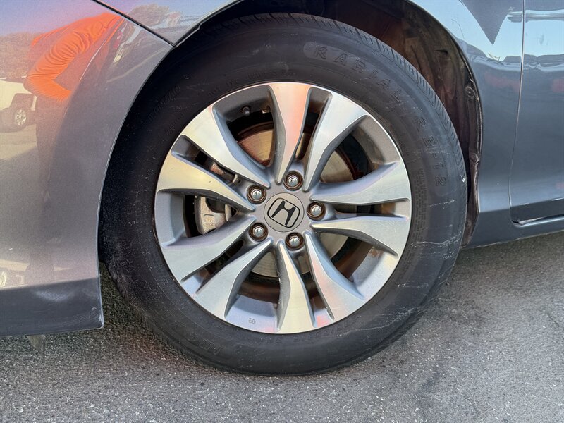 Used 2015 Honda Accord LX image 8