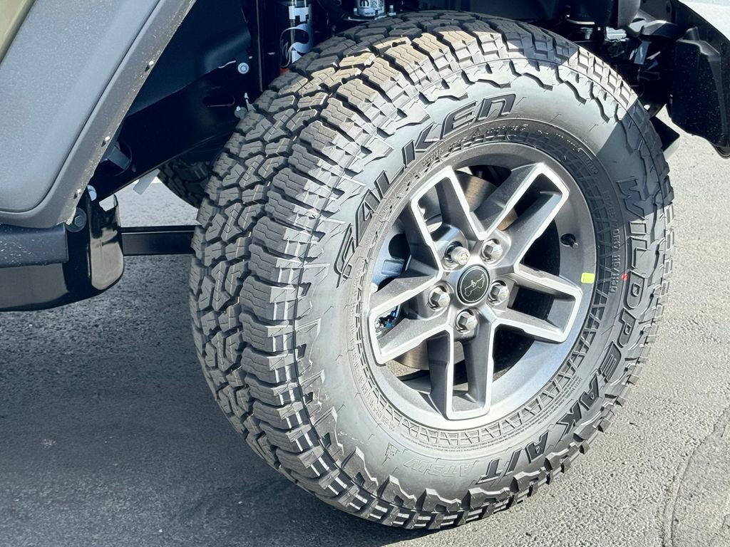 New 2026 Jeep Gladiator Mojave AWD/4WD image 9