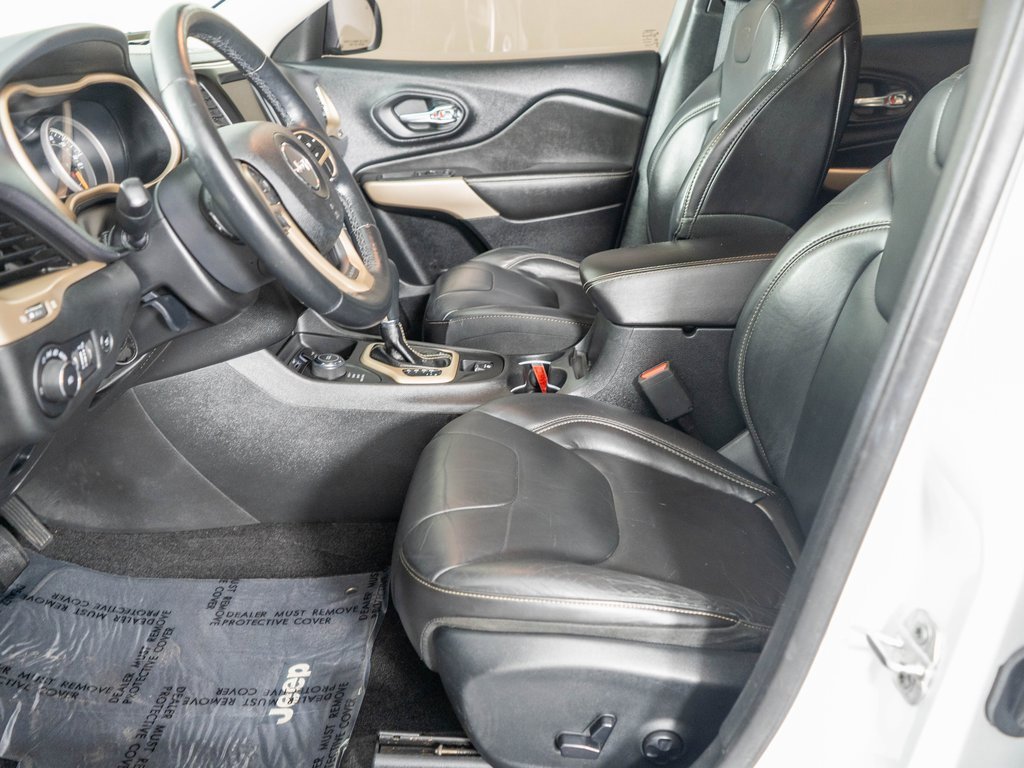 Used 2018 Jeep Cherokee Limited image 10