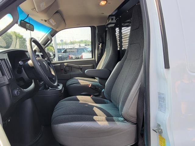 Used 2023 Chevrolet Express 2500 RWD 2500 135 w/ Driver Convenience Package image 7