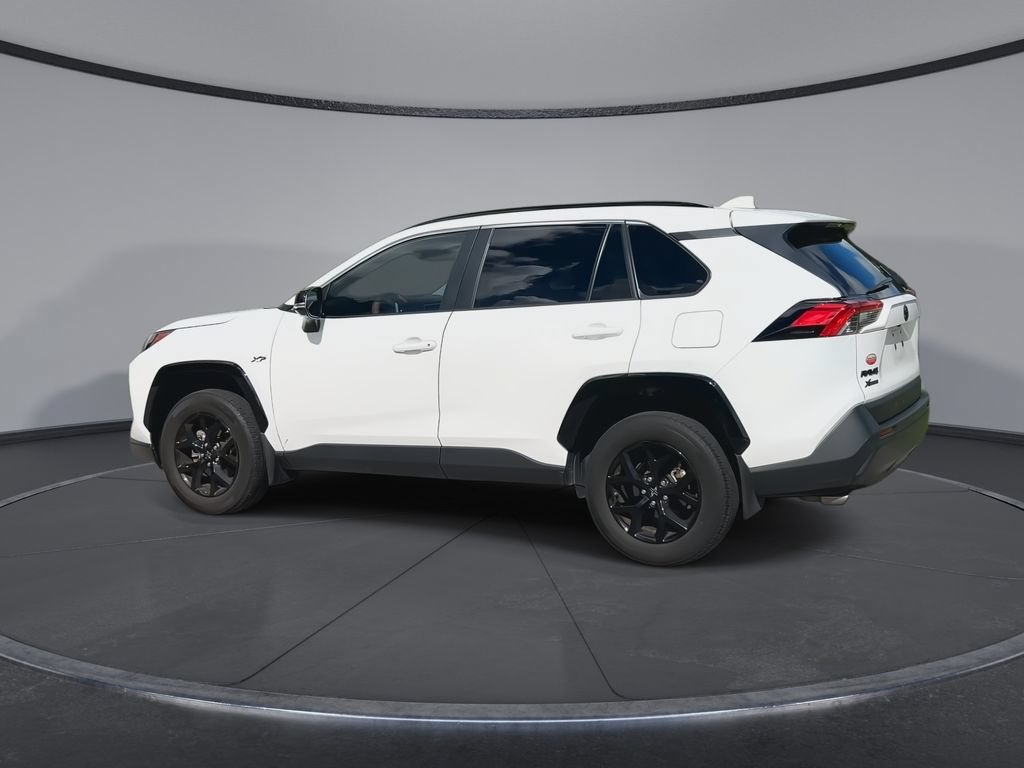 Used 2025 Toyota RAV4 XLE FWD image 6