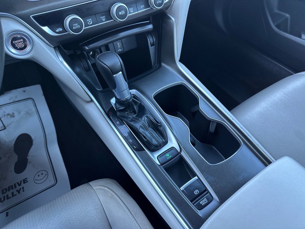 Used 2020 Honda Accord LX image 27