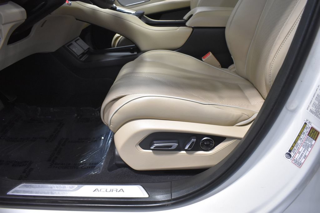 Used 2019 Acura RDX w/ Advance Package FWD image 19
