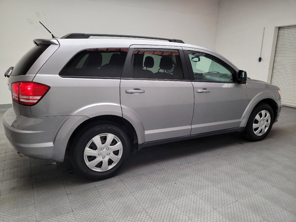 Used 2017 Dodge Journey SE w/ Flexible Seating Group FWD image 10