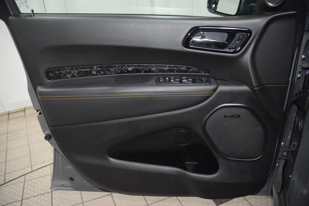 Used 2023 Dodge Durango R/T w/ Hemi Orange Plus Package AWD/4WD image 50