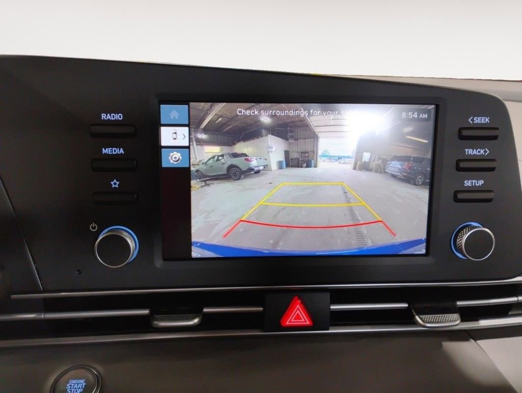 Used 2025 Hyundai Elantra Sport image 37