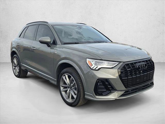 Certified 2025 Audi Q3 2.0T Premium w/ Convenience Package image 3