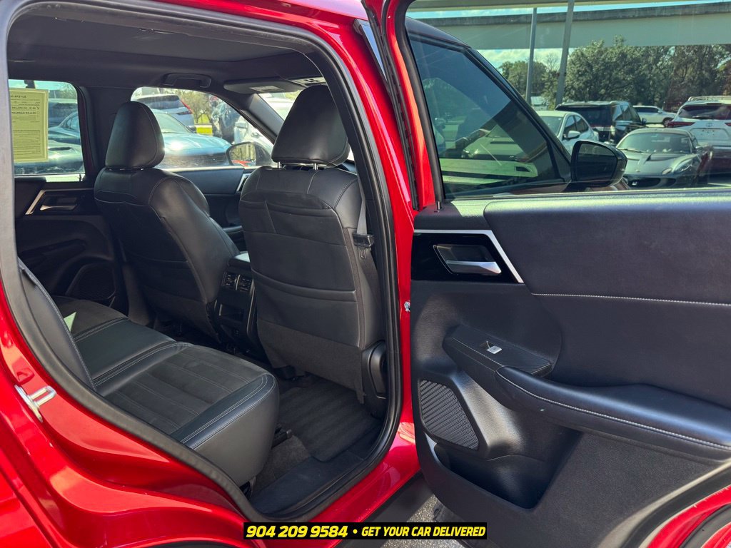 Used 2022 Mitsubishi Outlander SE FWD image 33