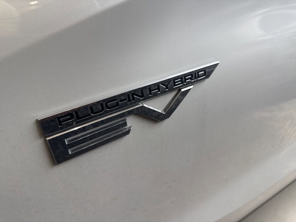 Used 2023 Mitsubishi Outlander SE AWD/4WD image 9