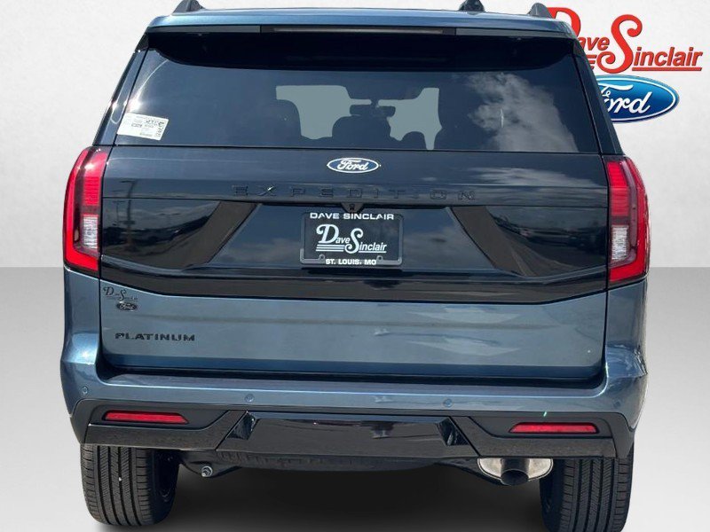 New 2027 Ford Expedition Platinum w/ Stealth Performance Package AWD/4WD image 8
