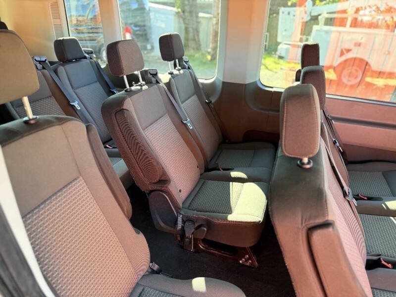 Used 2025 Ford Transit 350 XLT AWD/4WD image 18