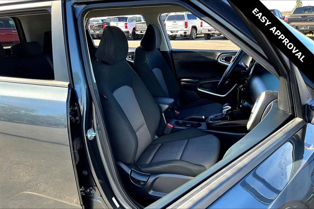 Used 2024 Kia Soul LX w/ Option Group 015 image 26