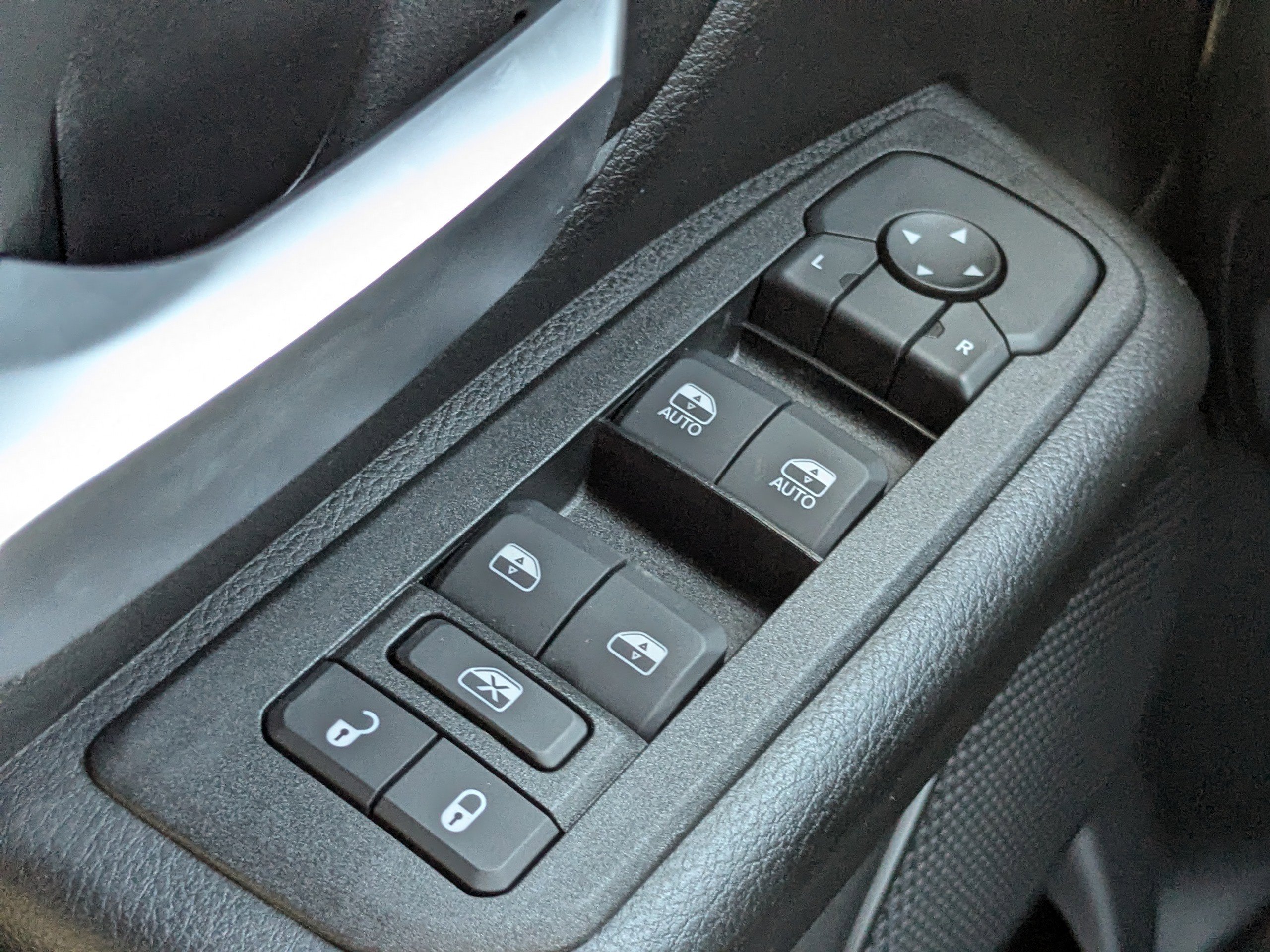 New 2026 RAM 1500 Express image 21