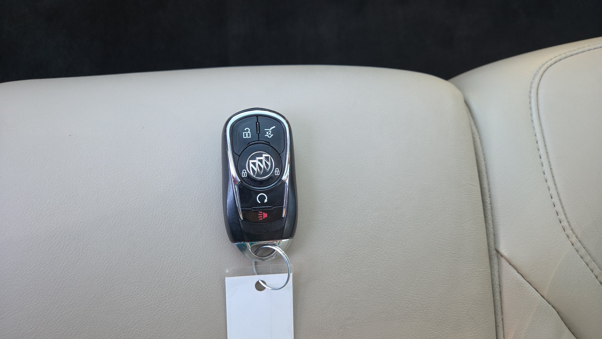 Used 2019 Buick Envision Premium w/ Driver Confidence Package AWD/4WD image 31