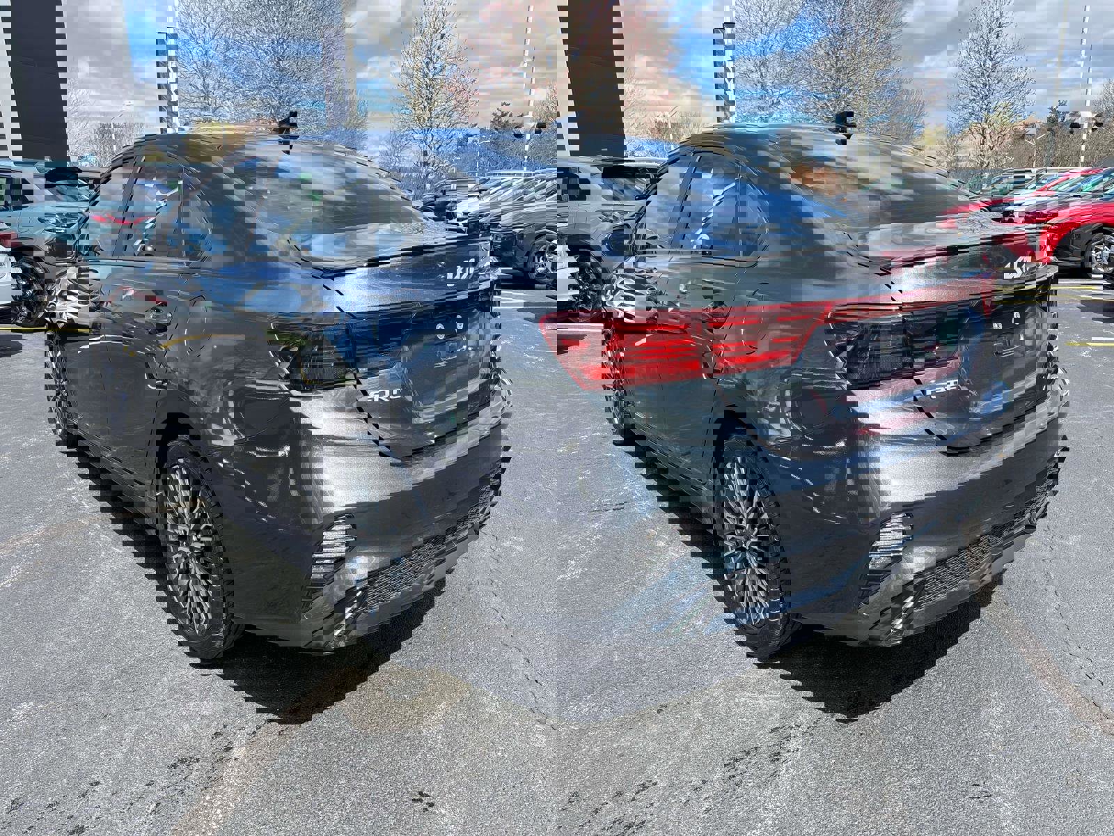 Used 2022 Kia Forte GT-Line image 3