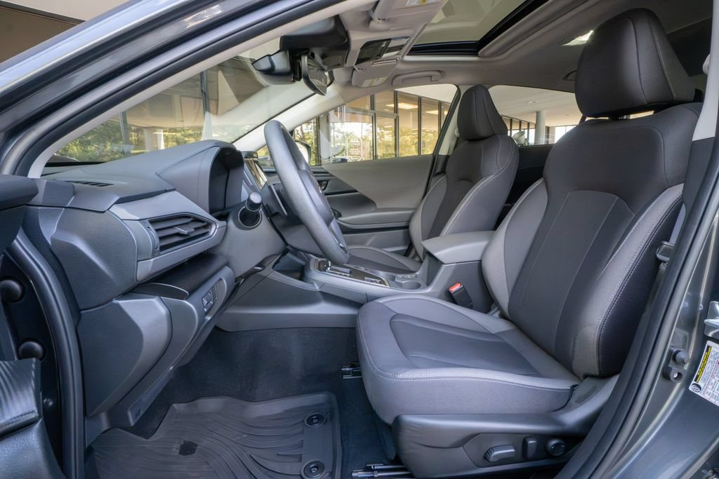 Certified 2025 Subaru Crosstrek 2.5i Premium AWD/4WD image 8