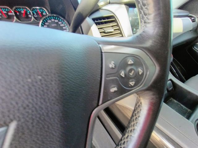 Used 2019 Chevrolet Suburban LT AWD/4WD image 25