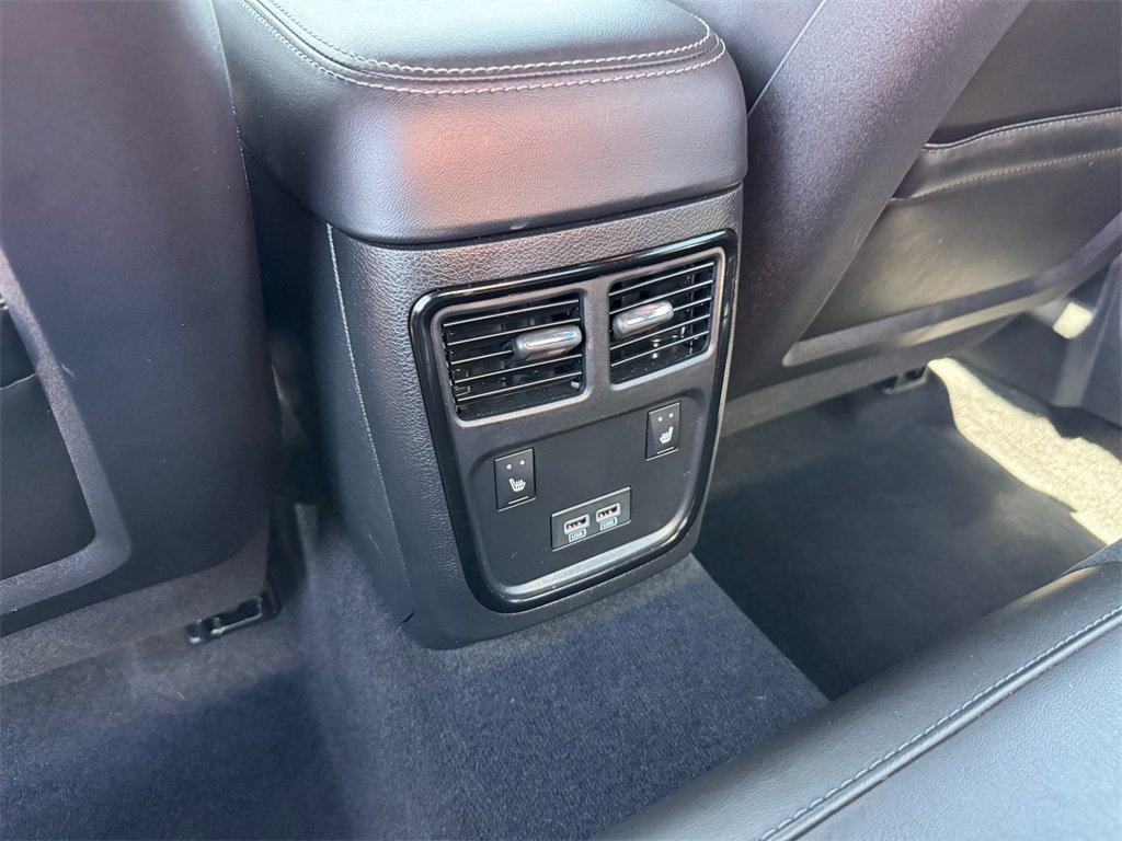 Used 2022 Dodge Charger Scat Pack w/ Daytona Edition Group image 17