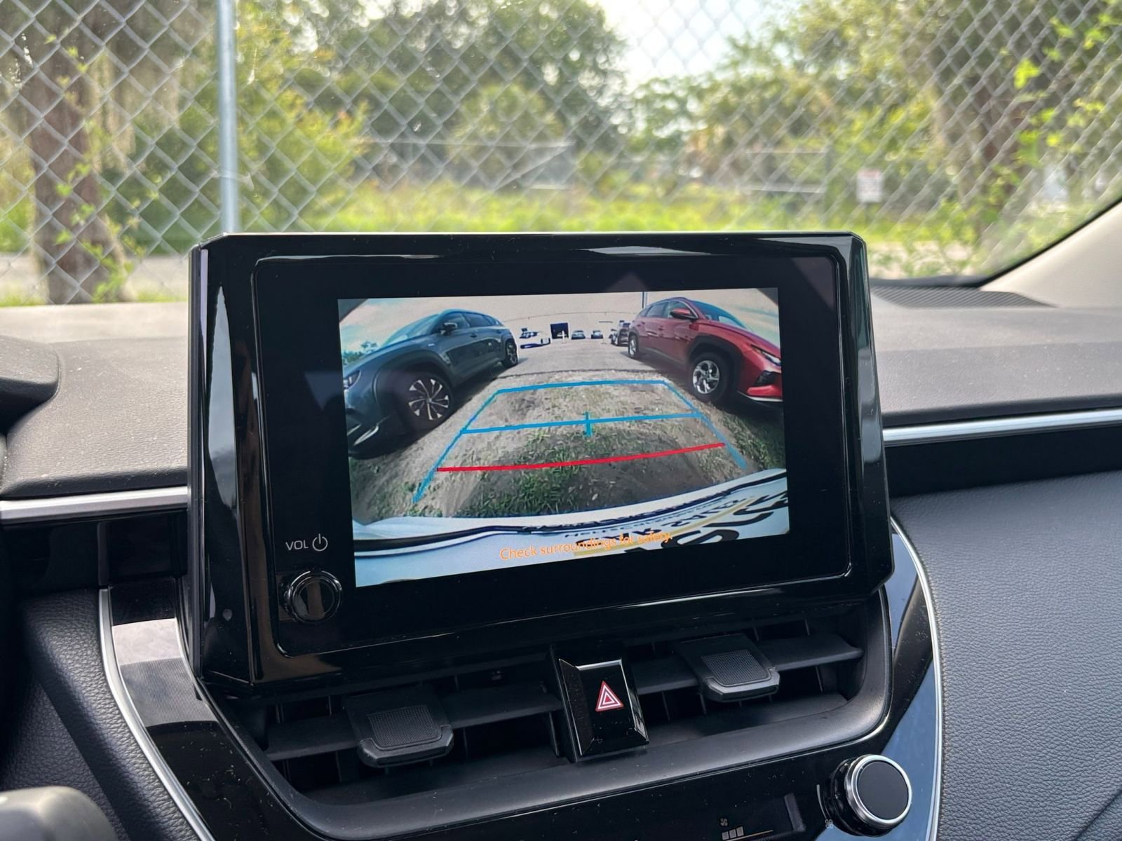 Used 2025 Toyota Corolla LE FWD image 23