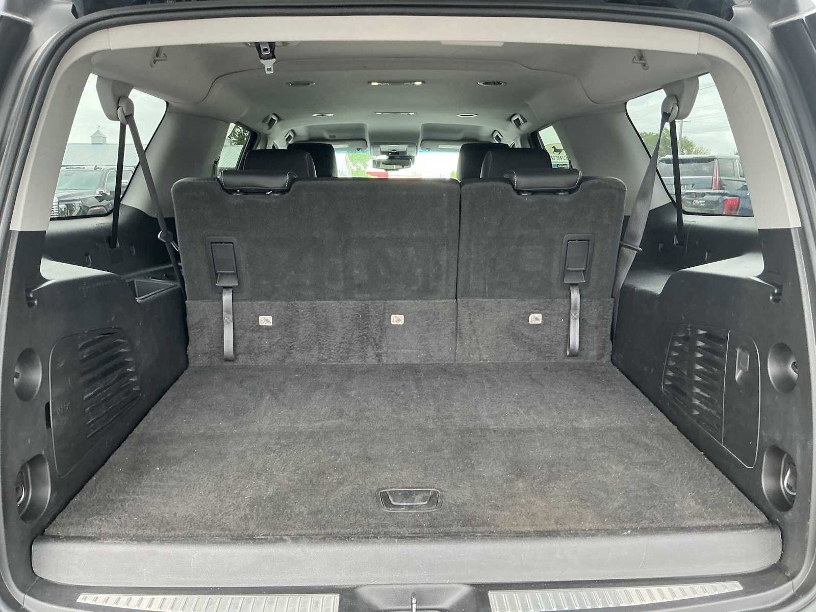 Used 2019 Chevrolet Suburban LT AWD/4WD image 32