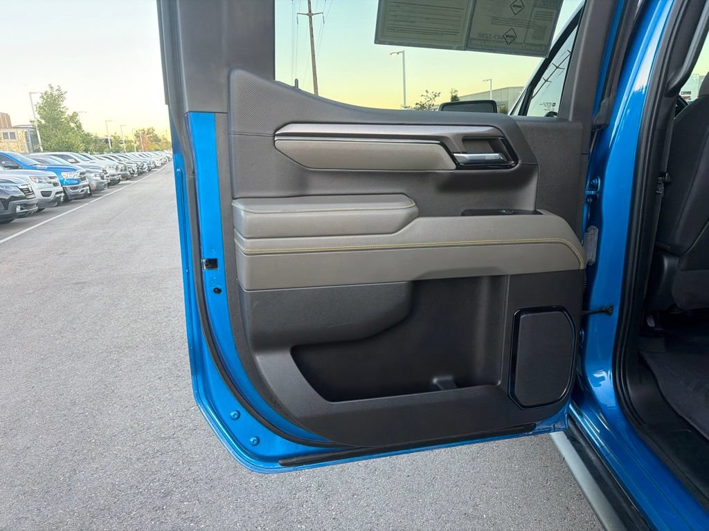Used 2023 Chevrolet Silverado 1500 ZR2 w/ ZR2 Bison Edition AWD/4WD image 18