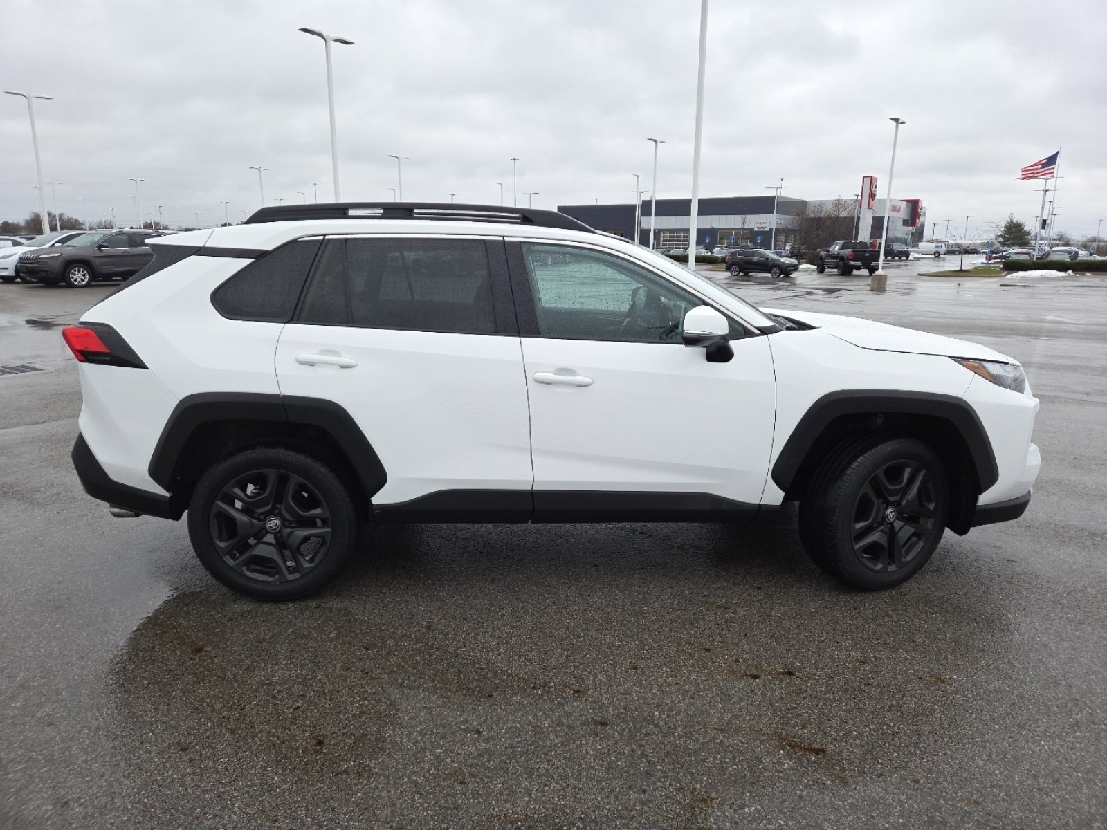 Used 2023 Toyota RAV4 Adventure image 18