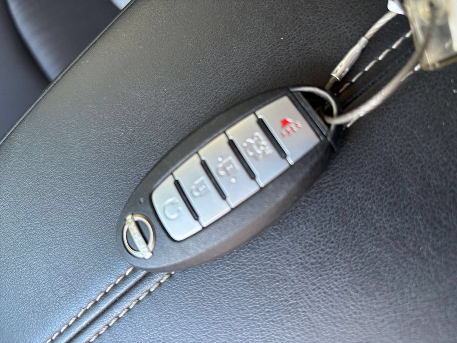 Used 2025 Nissan Altima 2.5 SV FWD image 24