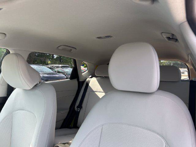 New 2027 Hyundai Kona SEL Sport AWD/4WD image 20