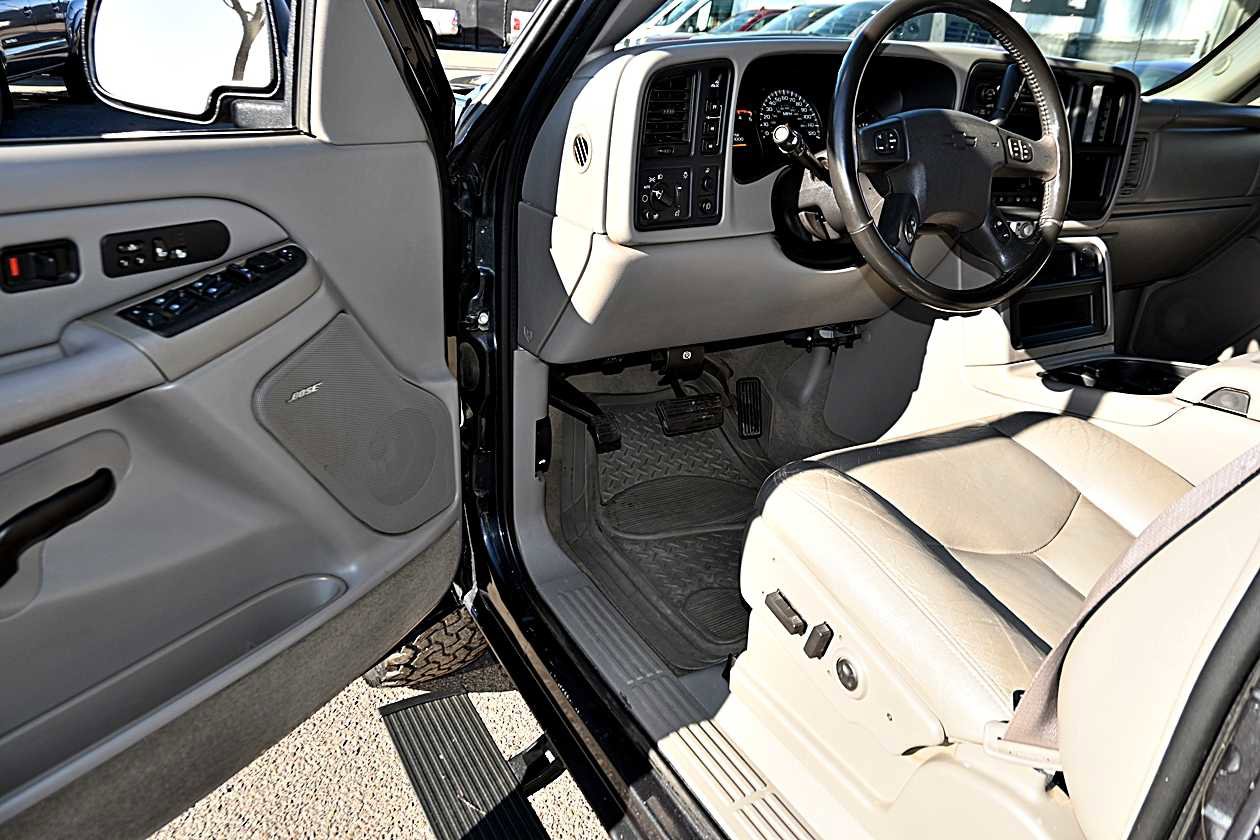 Used 2004 Chevrolet Silverado 2500 LT w/ Skid Plate Package image 20