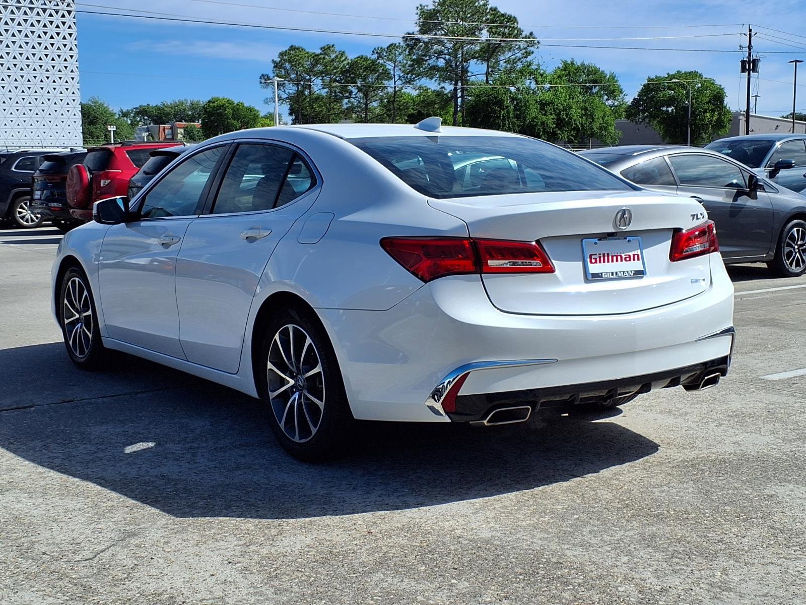 Used 2019 Acura TLX V6 image 3