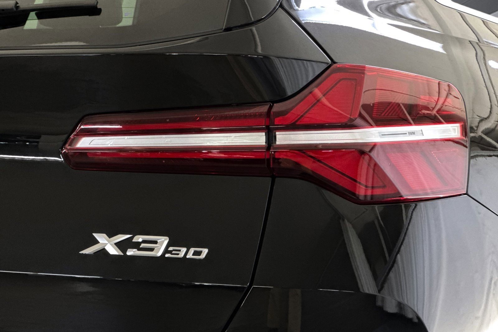 Used 2026 BMW X3 xDrive30 w/ Convenience Package image 12