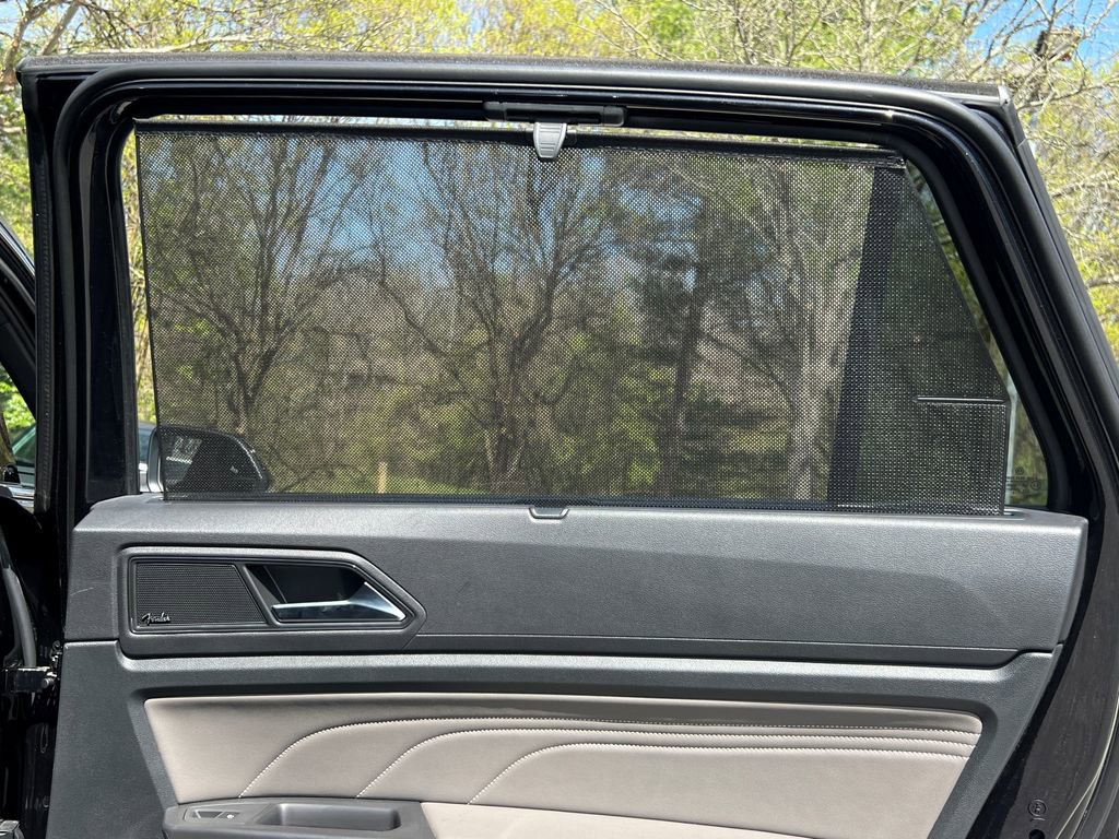 Used 2023 Volkswagen Atlas Cross Sport SEL Premium R-Line image 13