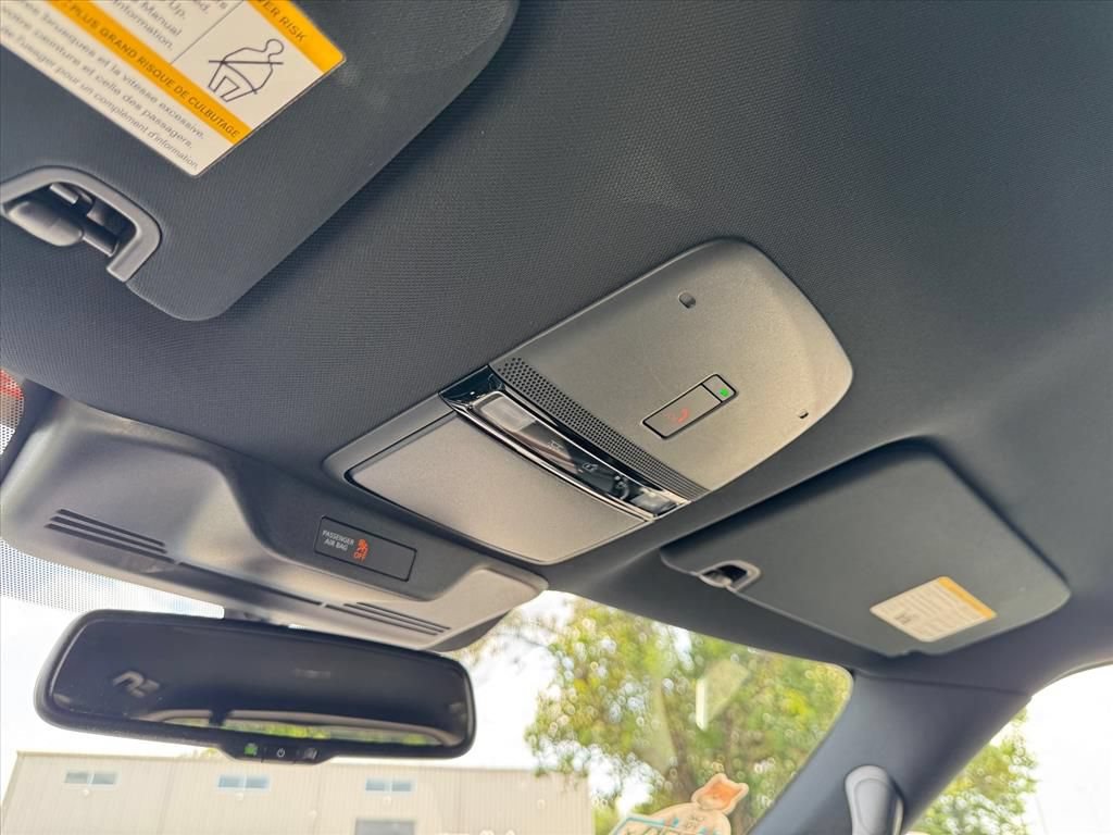 Certified 2025 Nissan Armada SL AWD/4WD image 26