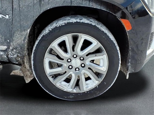 Used 2021 GMC Yukon SLT w/ SLT Premium Package image 9