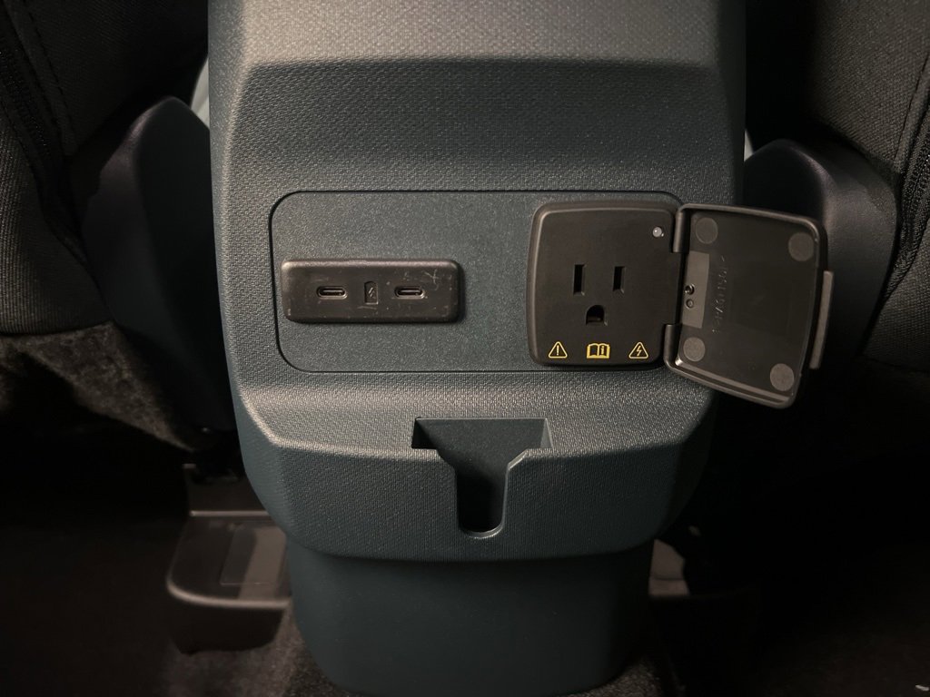 New 2025 Ford Maverick XLT w/ XLT Luxury Package image 29