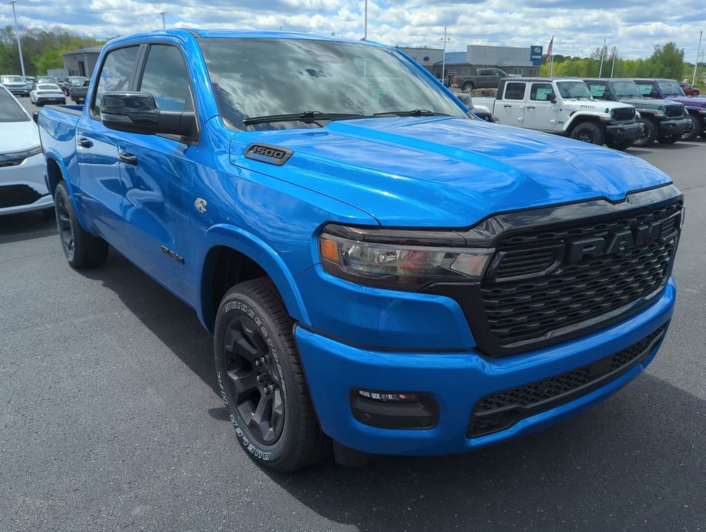 New 2026 RAM 1500 4x4 Crew Cab video 1