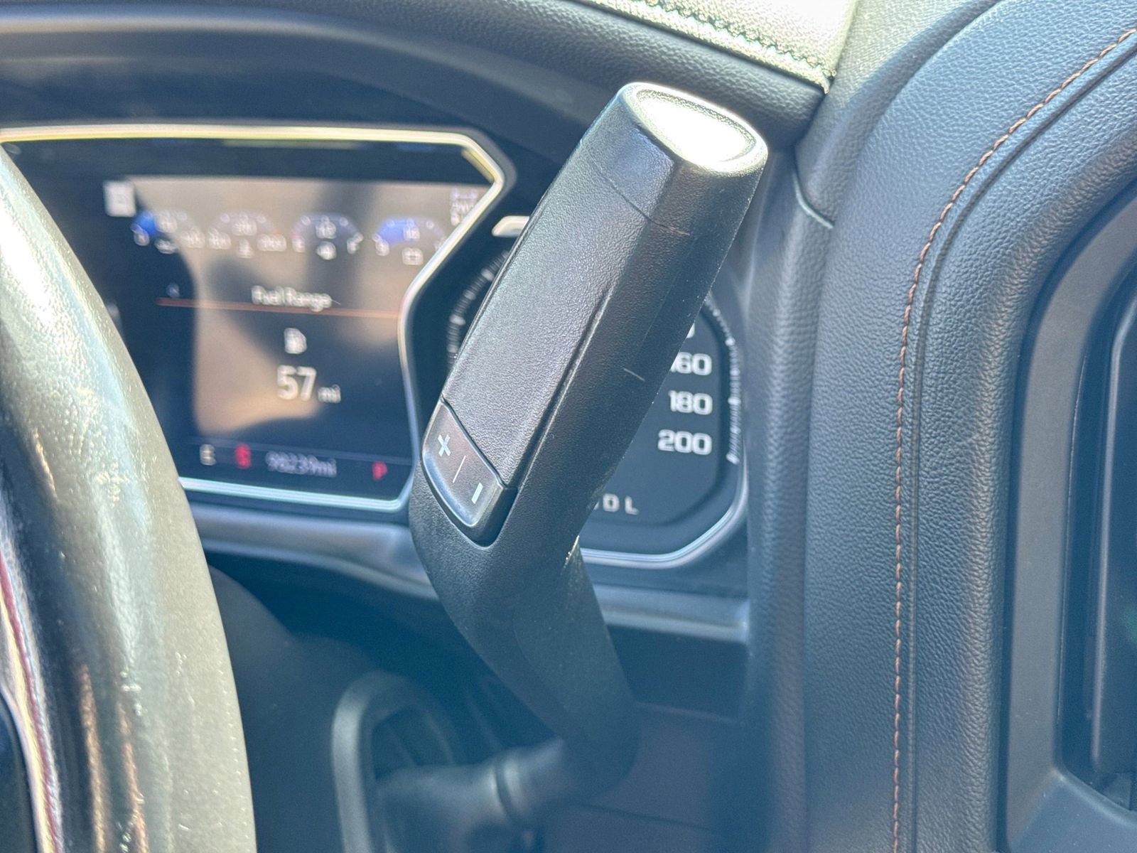 Used 2021 GMC Sierra 2500 AT4 w/ AT4 Premium Plus Package AWD/4WD image 38