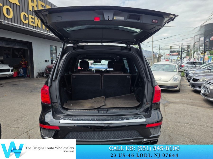 Used 2016 Mercedes-Benz GL 63 AMG 4MATIC image 14