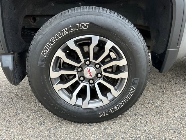 Used 2020 GMC Sierra 1500 AT4 w/ AT4 Preferred Package AWD/4WD image 14