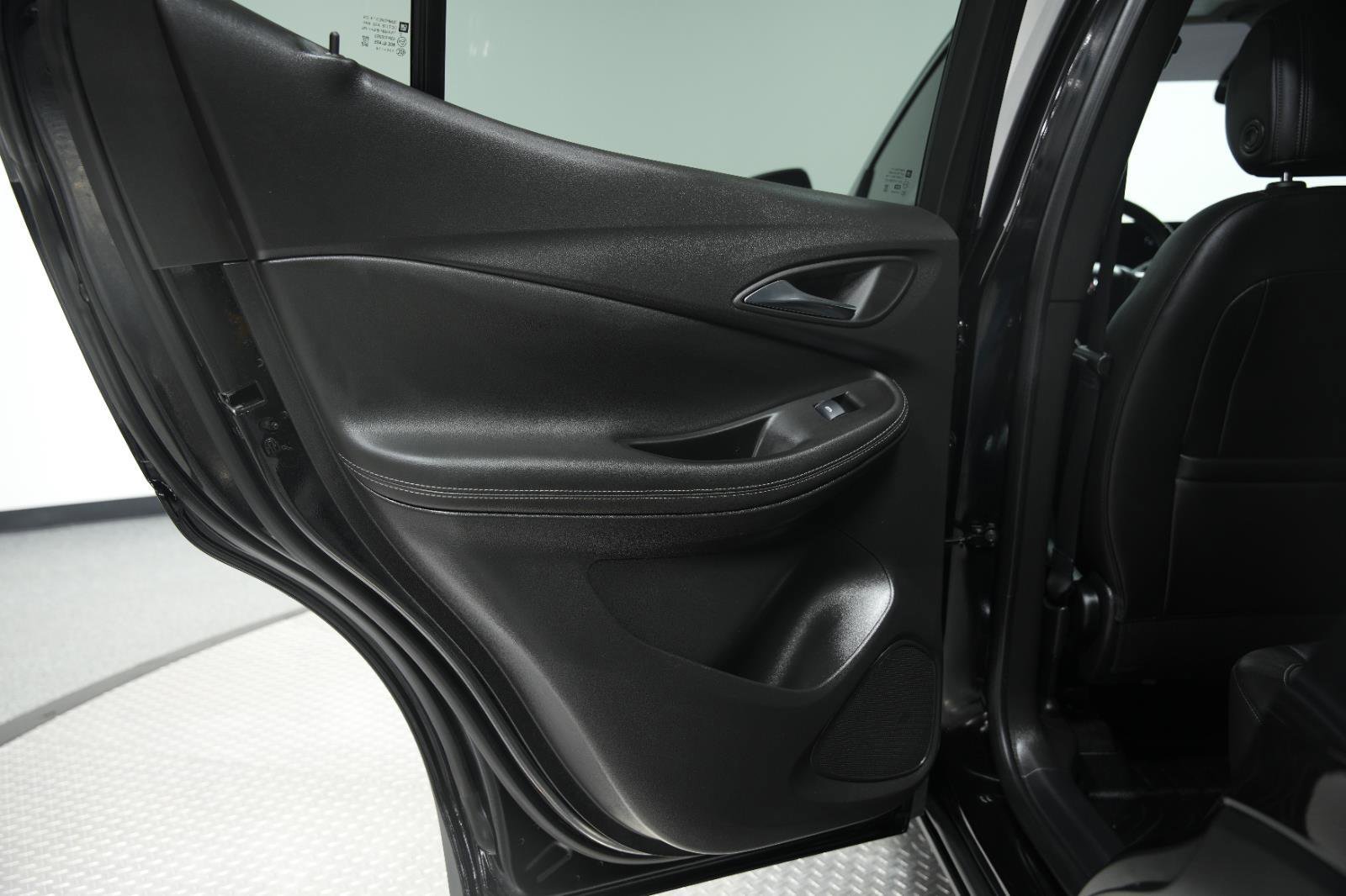 Used 2025 Buick Encore GX Preferred image 19