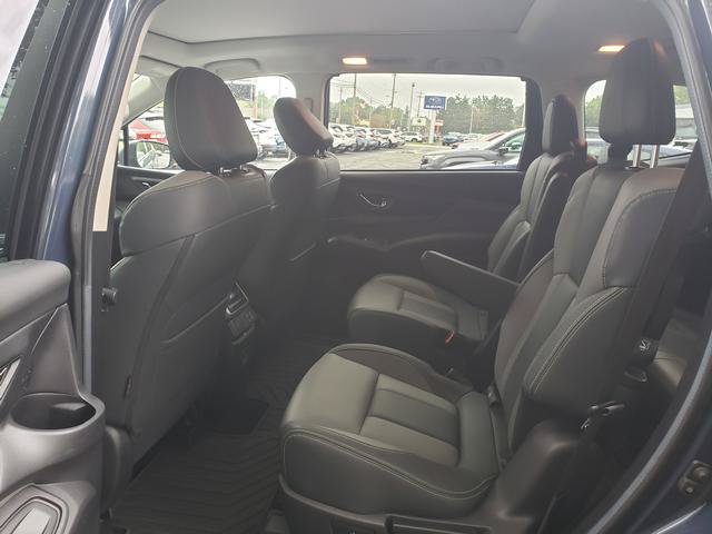 Used 2023 Subaru Ascent Onyx Edition AWD/4WD image 11