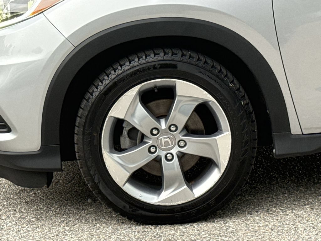Used 2019 Honda HR-V LX image 18