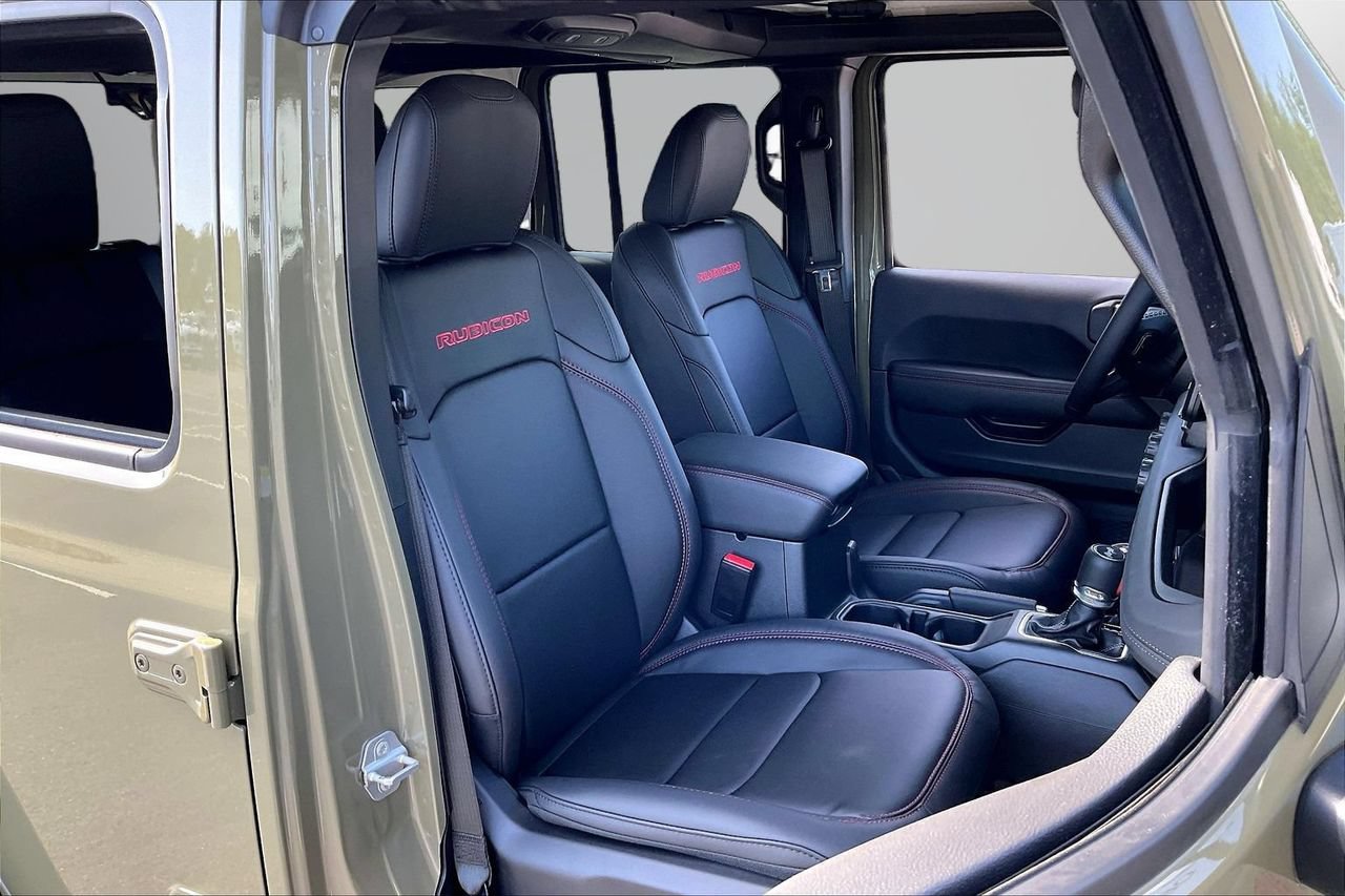 New 2026 Jeep Wrangler Unlimited Rubicon w/ Safety Group AWD/4WD image 18
