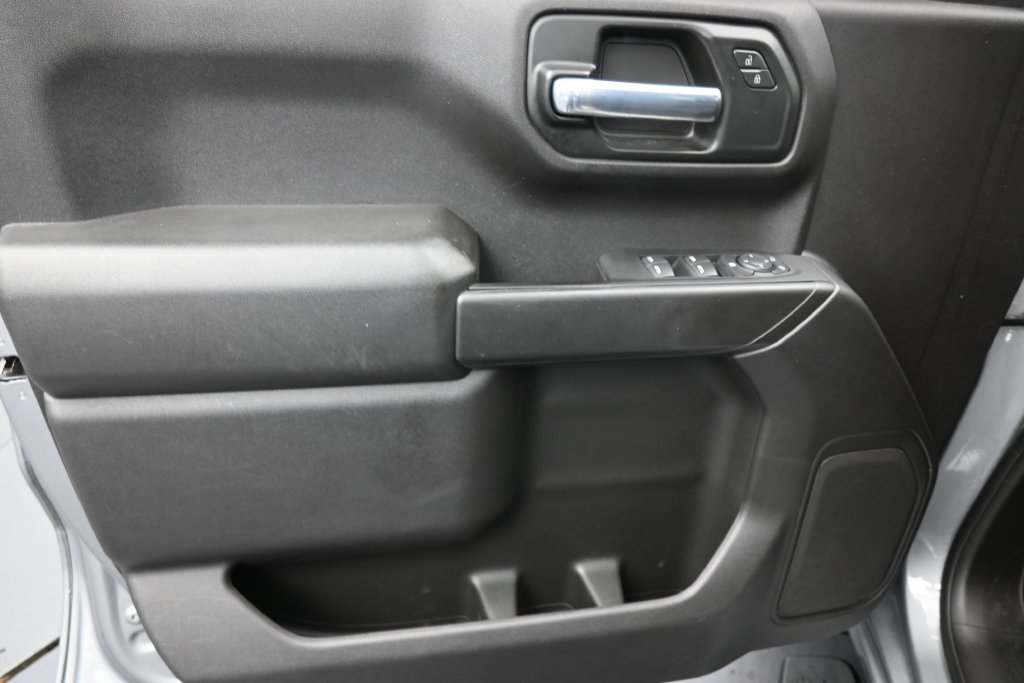 Used 2023 Chevrolet Silverado 1500 Custom RWD image 11