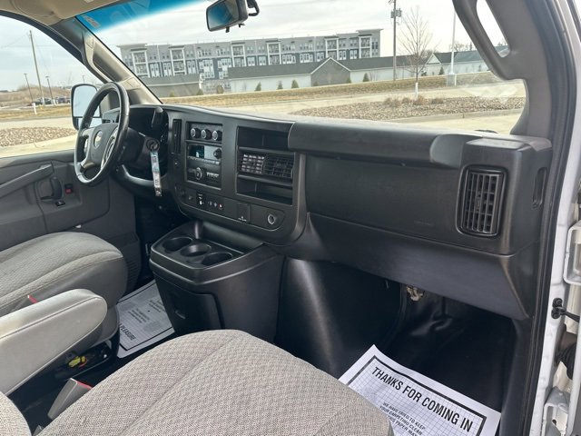 Used 2018 Chevrolet Express 2500 w/ Driver Convenience Package image 16