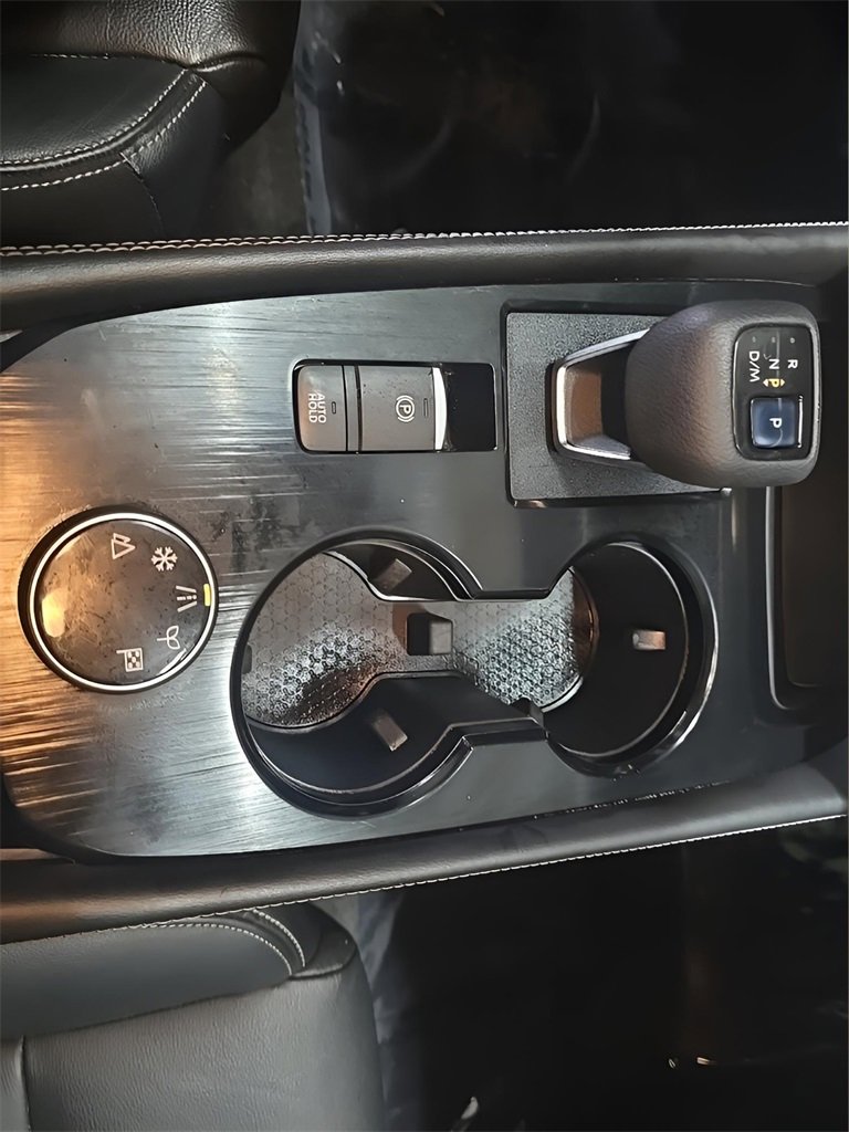 Used 2021 Nissan Rogue SL image 27