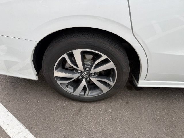 Used 2023 Honda Odyssey Touring image 29